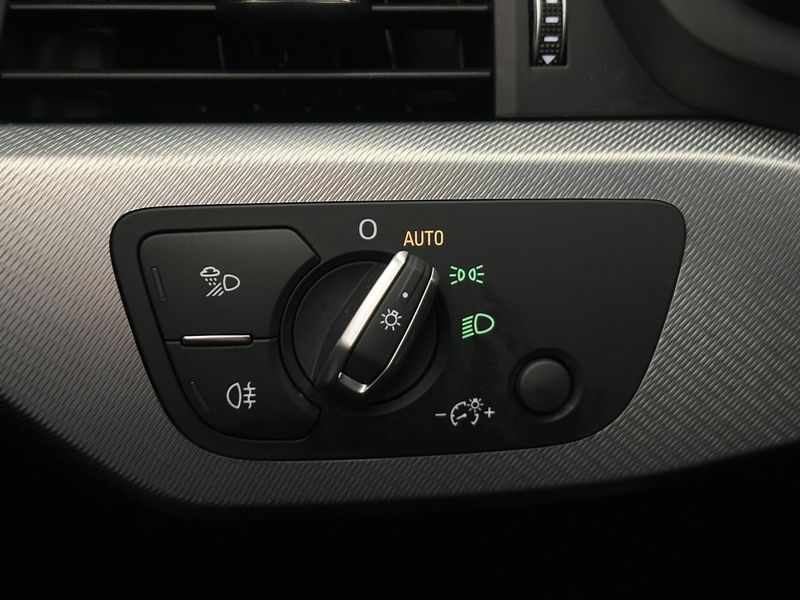 Audi A4 bild 26