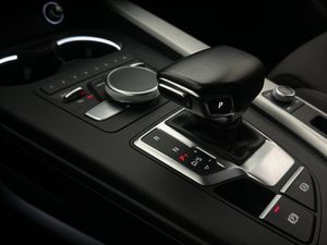 Audi A4 bild 24