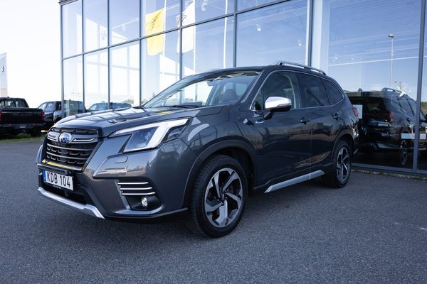 Subaru Forester 2.0i e-BOXER 150hk Ridge Aut X-Fuel Läder Drag - 2023
