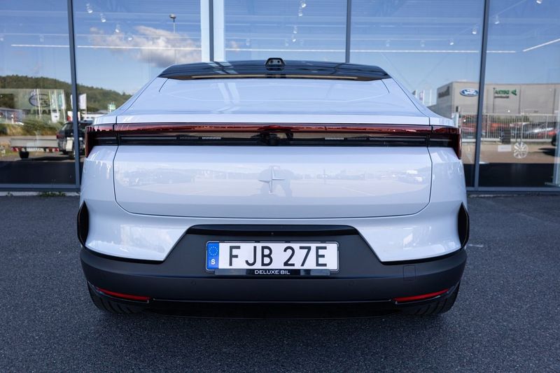 Polestar 4 bild 7