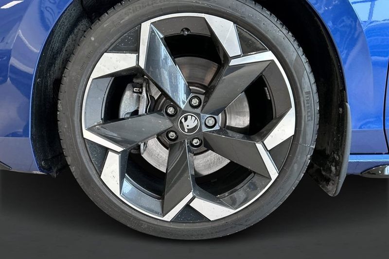 Skoda Superb bild 13