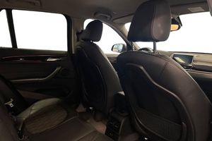BMW X1 bild 7