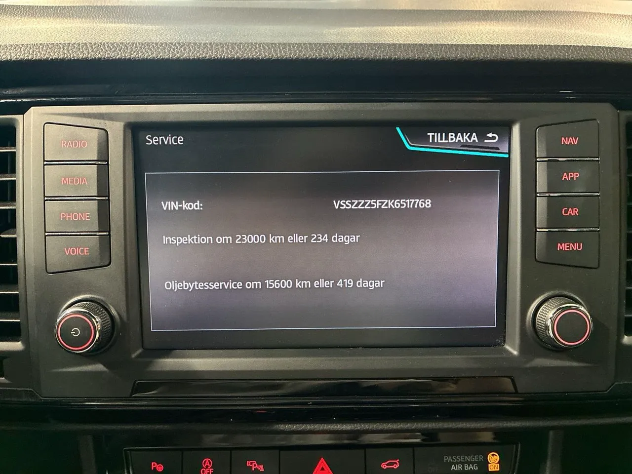 Vehicle image 22