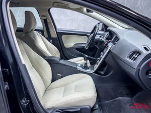 Volvo V60 bild 15
