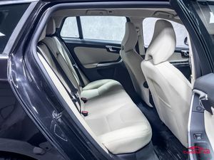 Volvo V60 bild 16