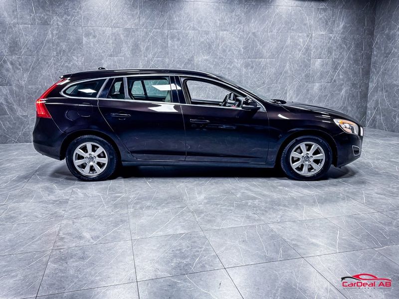 Volvo V60 bild 8