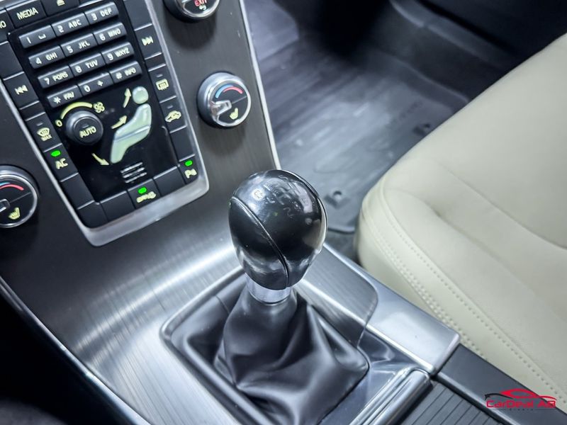 Volvo V60 bild 25