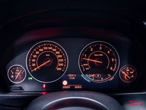 BMW 330 bild 19