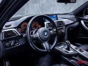 BMW 330 bild 12