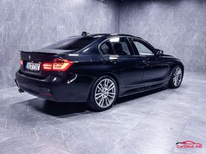 BMW 330 bild 7
