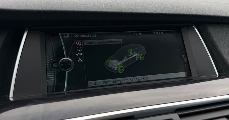 BMW 520 bild 25