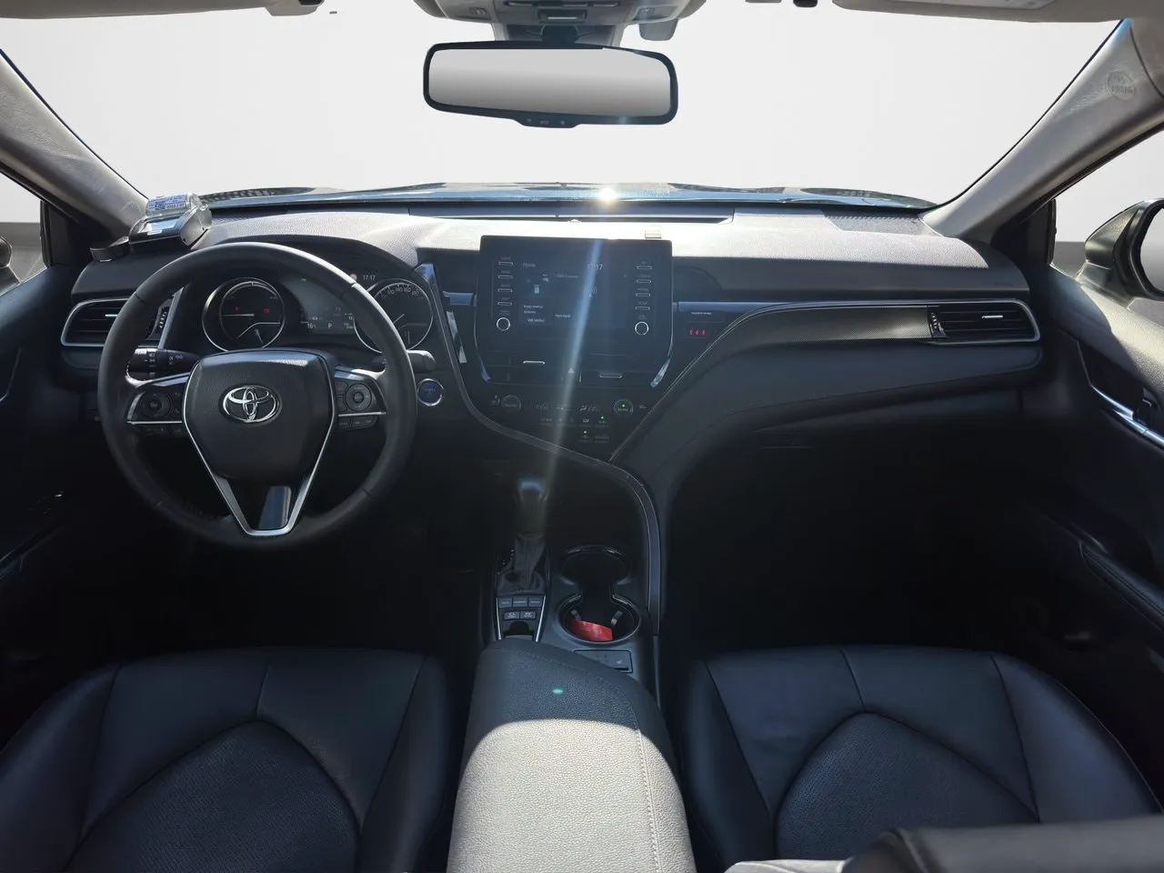 Vehicle image 9