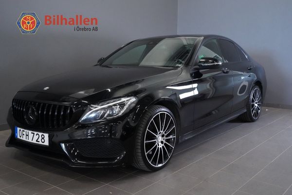 Mercedes C220 d 4M AMG Line Värmare Kamera Panorama 19" Paddlar - 2016