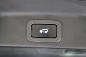 Jaguar F-Pace bild 17