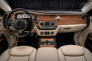 Rolls-Royce Ghost bild 15