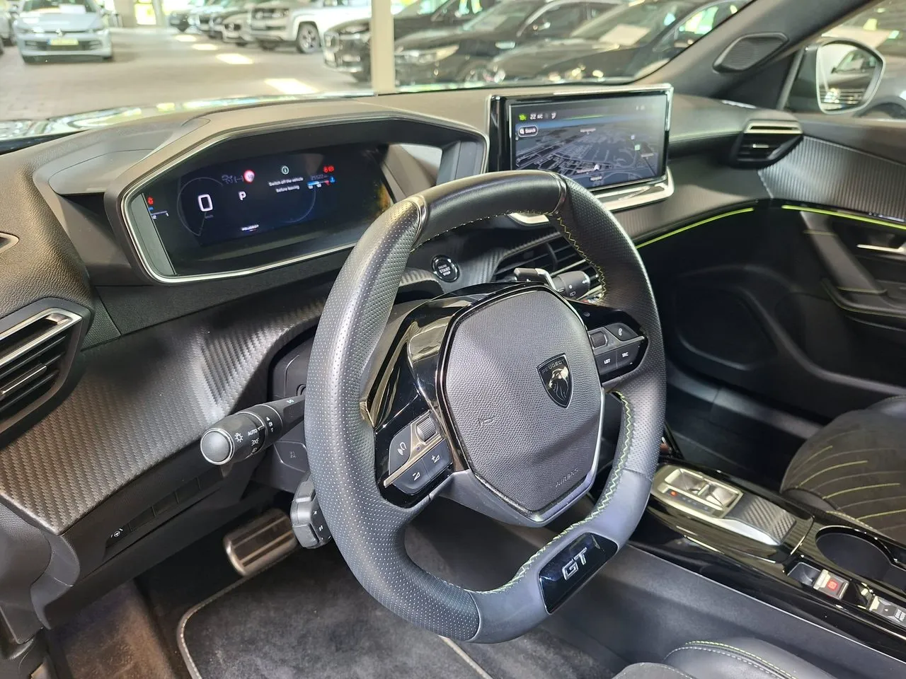 Vehicle image 16