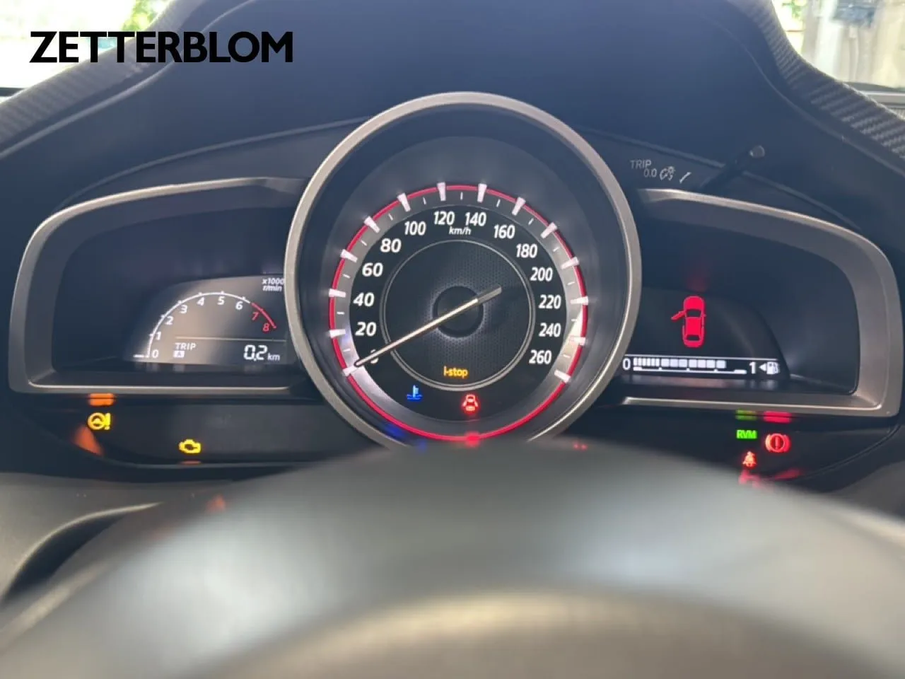 Vehicle image 10