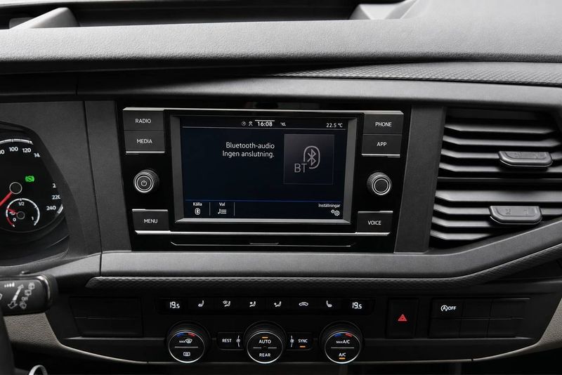 Volkswagen Caravelle bild 17