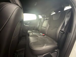 Volvo V40 bild 21
