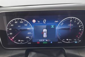Mercedes GLC300 bild 12