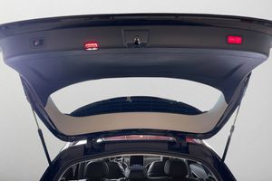 Mercedes GLC300 bild 21