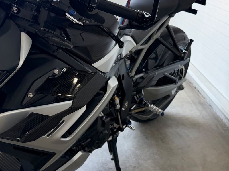 BMW M 1000 R bild 4