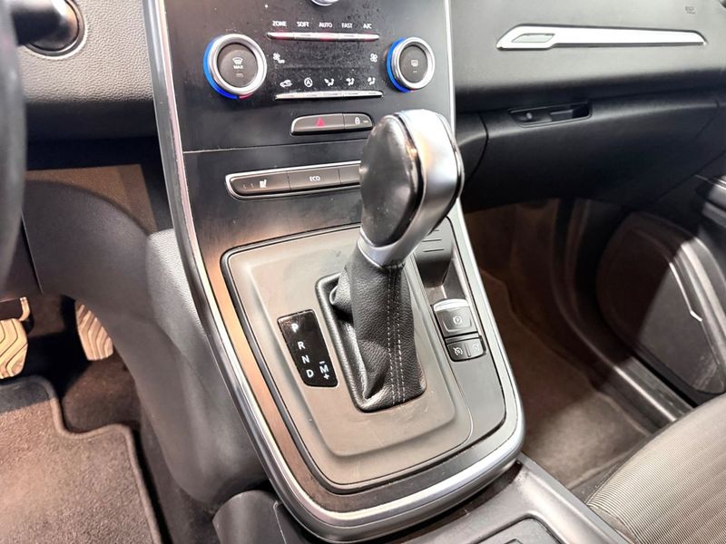 Renault Scenic bild 10