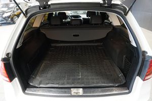 Mercedes E220 bild 23