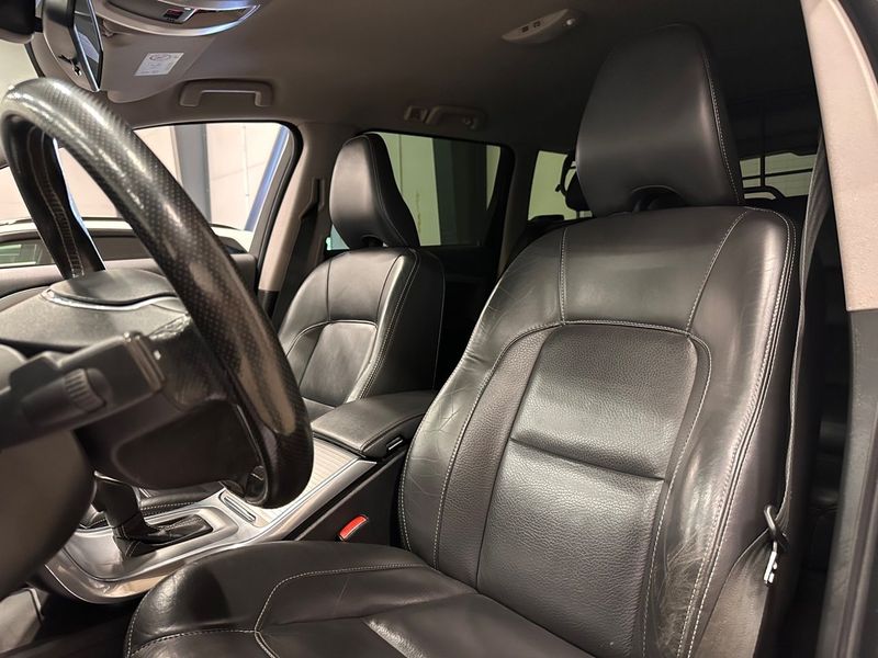Volvo XC70 bild 8