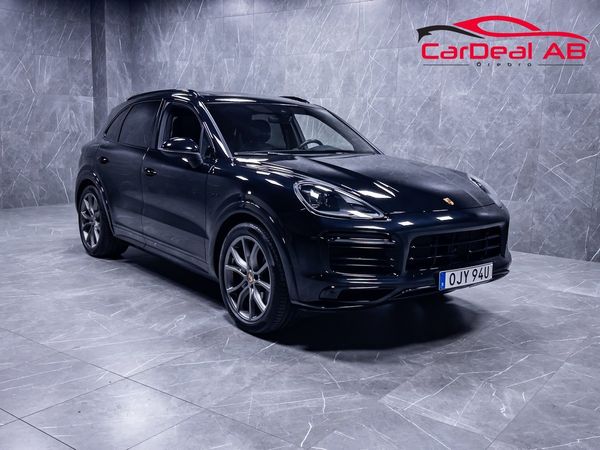 Porsche Cayenne E-Hybrid Sport Chrono Pano 12-Vägs Soft Close *SE SPEC* - 2022