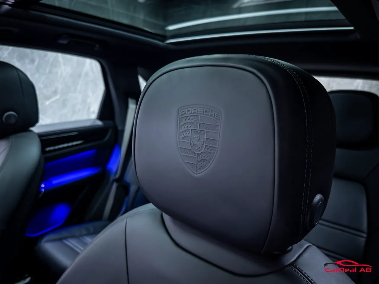 Vehicle image 21