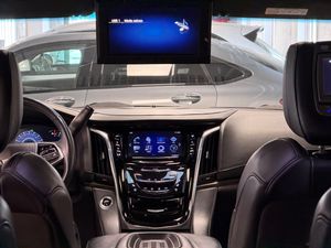 Cadillac ESCALADE bild 28