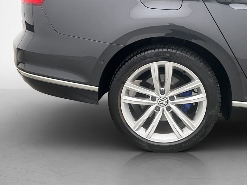Volkswagen Passat bild 32