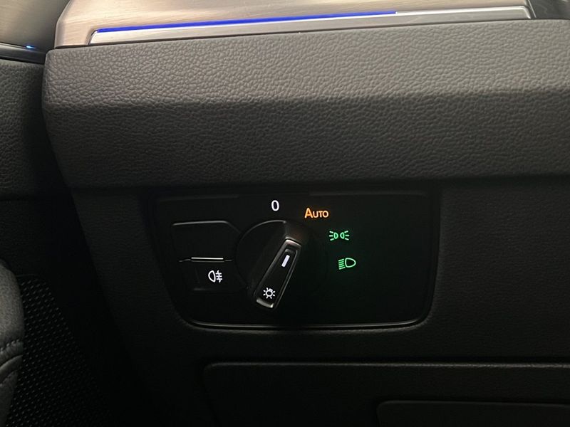 Volkswagen Passat bild 15