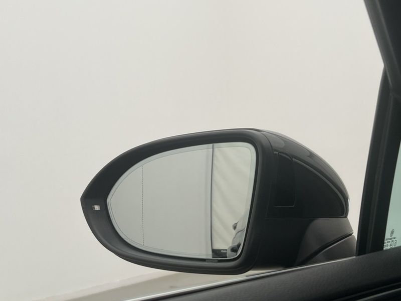 Volkswagen Passat bild 10
