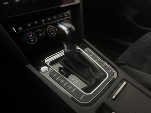 Volkswagen Passat bild 24