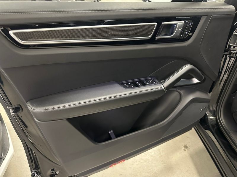 Porsche Cayenne bild 9
