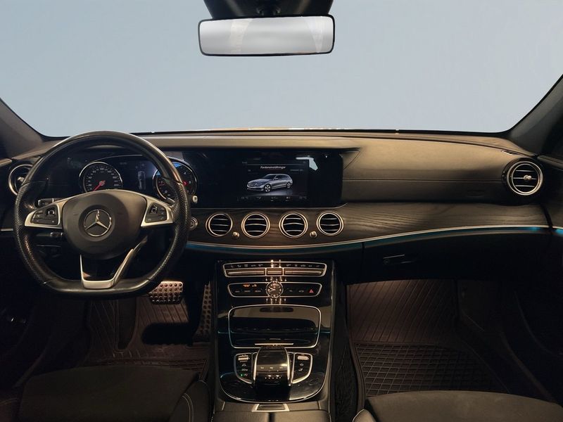 Mercedes E220 bild 8