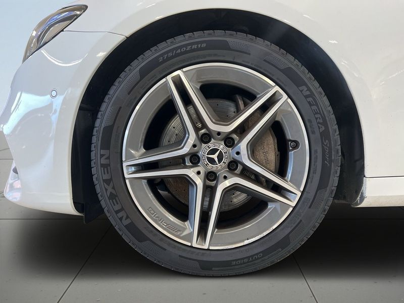 Mercedes E220 bild 14