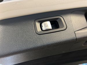 Mercedes E220 bild 17