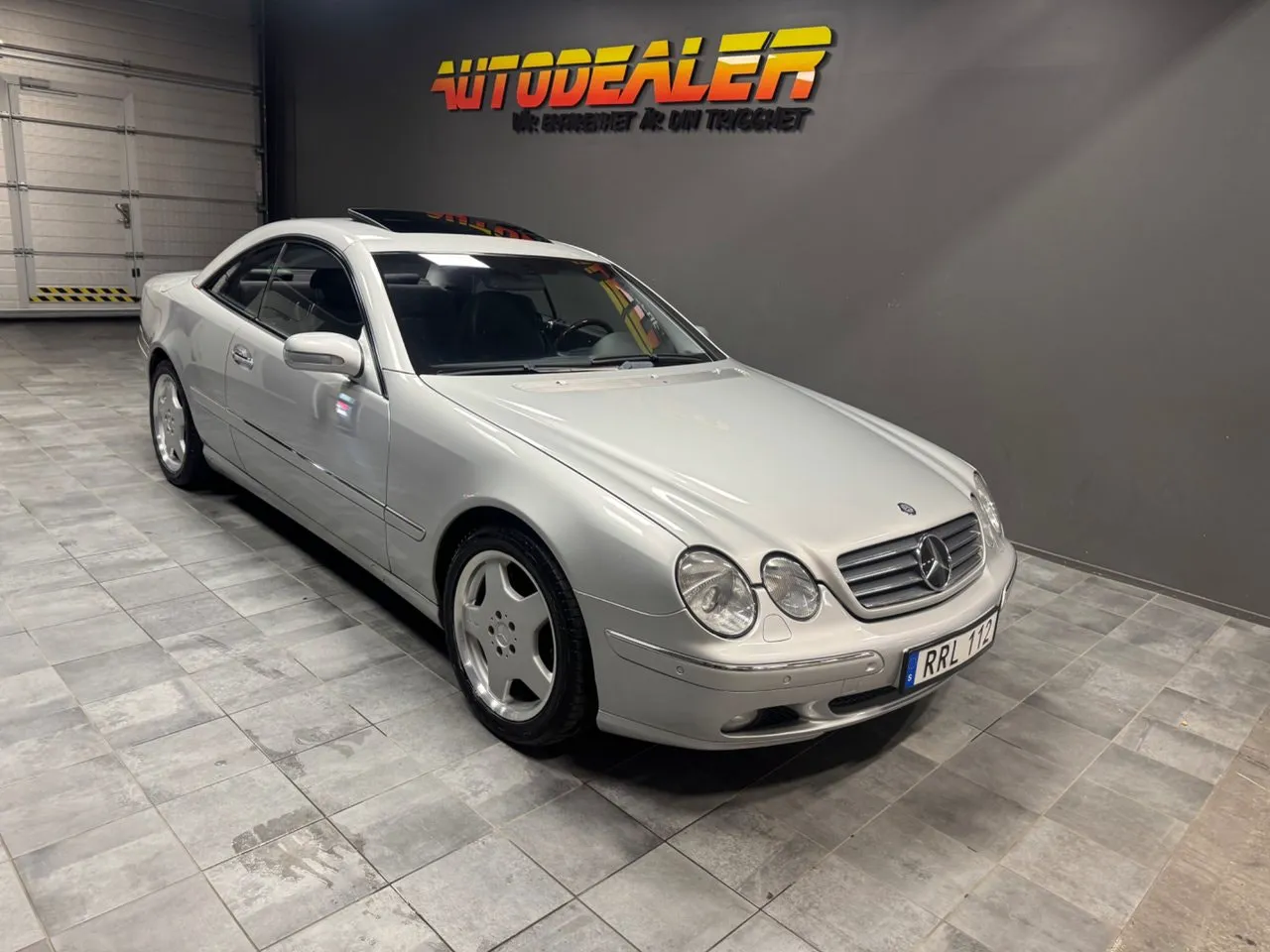 Vehicle image 7