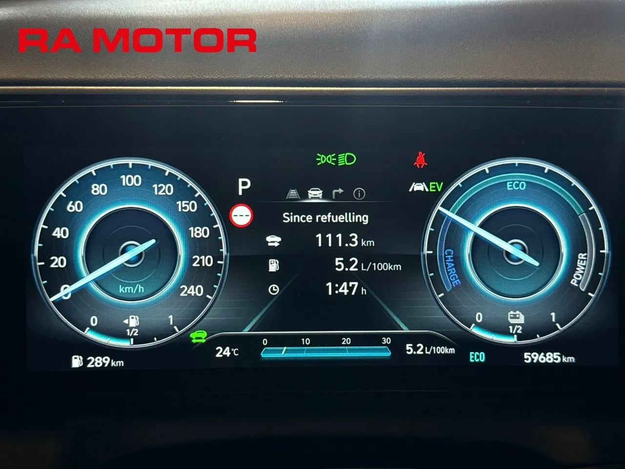 Vehicle image 19