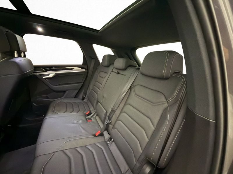 Volkswagen Touareg bild 33