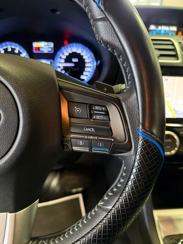 Vehicle image 22