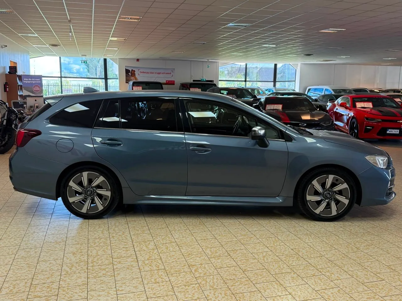 Vehicle image 7