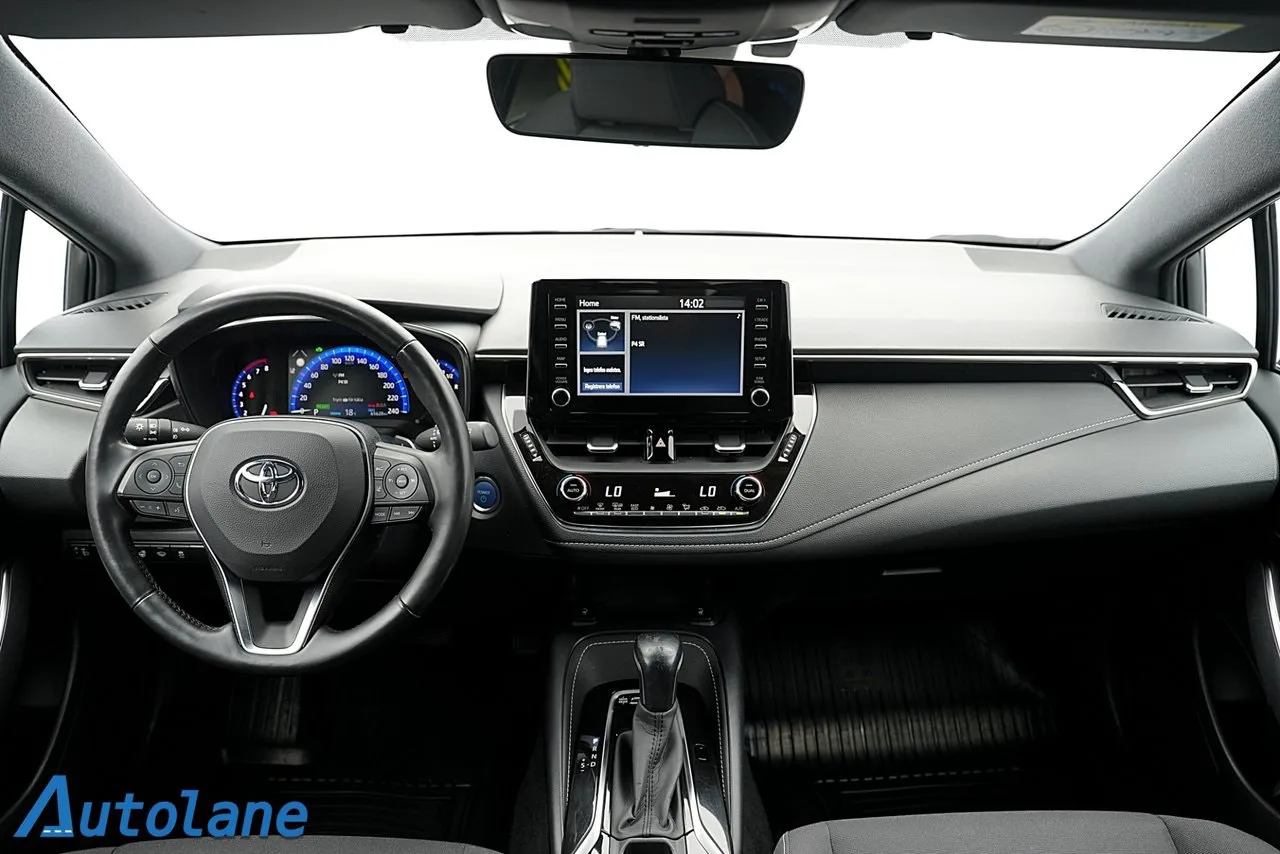 Vehicle image 18