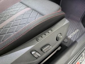 Skoda Octavia bild 12
