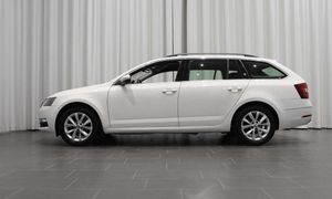Skoda Octavia bild 2