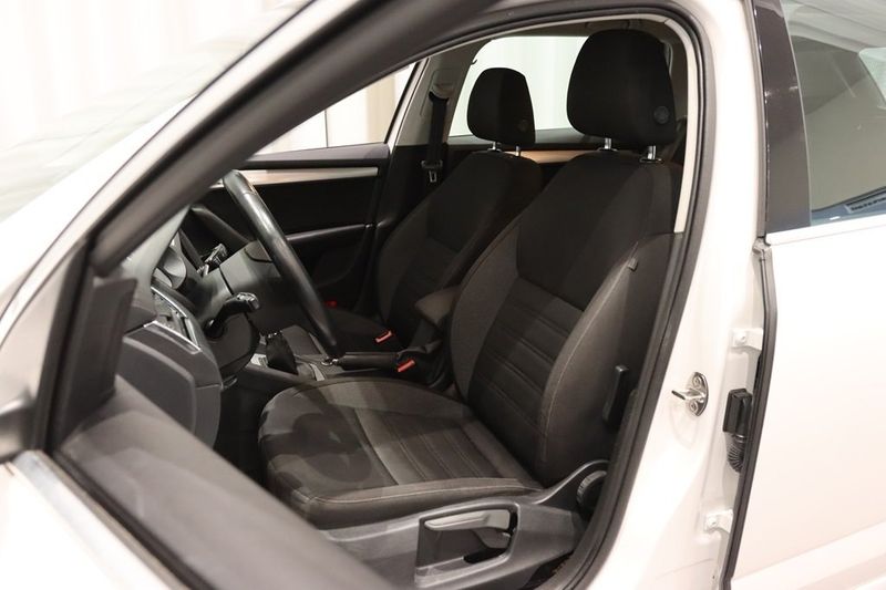 Skoda Octavia bild 8