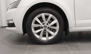 Skoda Octavia bild 7